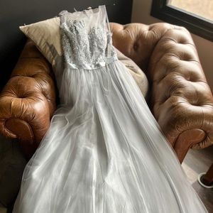 Silver size 8 Morrell Maxie dress. New with tags. Beautiful embroidered bodice.